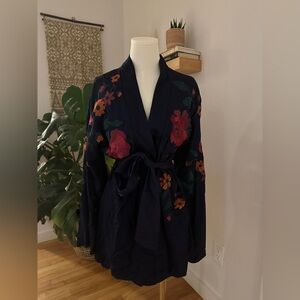 Rare x REVOLVE Mika Kimono Mini Dress in Navy
HOUSE OF HARLOW 1960 - Sold Out